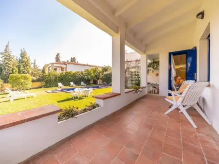 Villa ensoleillée avec piscine privée à 300m de la plage à L'Escala - Photo 25