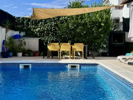 Villa spacieuse avec piscine privée près de la plage - Photo 22