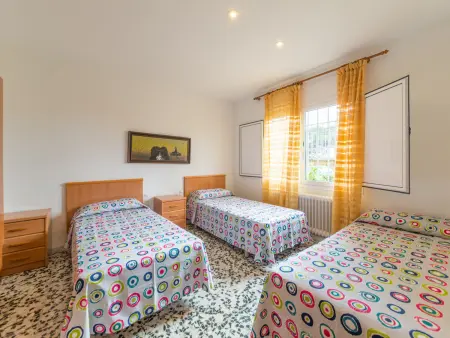 Grande maison avec jardin et piscine à L'Escala, idéale jusqu'à 13 personnes - Photo 10