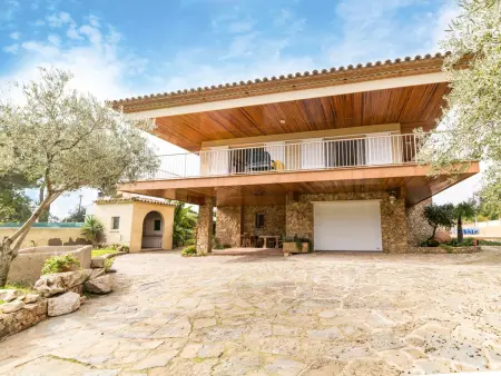 Grande maison avec jardin et piscine à L'Escala, idéale jusqu'à 13 personnes - Photo 15