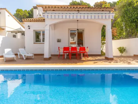 Villa à L'Escala avec piscine privée, proche plage, pour 8 personnes - Photo 1