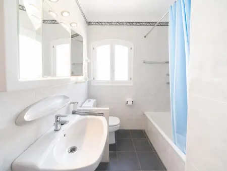 Maison avec piscine privée proche du Parc Naturel du Montgrí, idéale pour 8 personnes - Photo 10