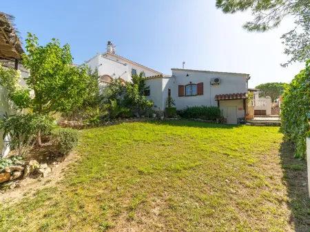Maison avec piscine privée proche du Parc Naturel du Montgrí, idéale pour 8 personnes - Photo 15