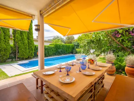 Villa spacieuse à L'Escala pour 8 pers., proche plage et centre - Photo 1