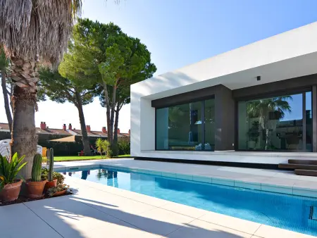 Villa moderne avec piscine privée, Wi-Fi, parking et climatisation, proche plage - Photo 28