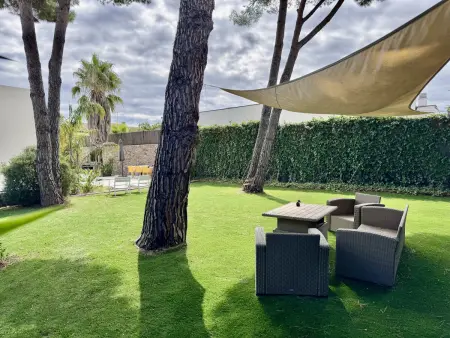 Villa moderne avec piscine privée, Wi-Fi, parking et climatisation, proche plage - Photo 34