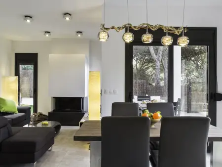 Maison moderne à 200m de la plage avec piscine privée - Photo 3