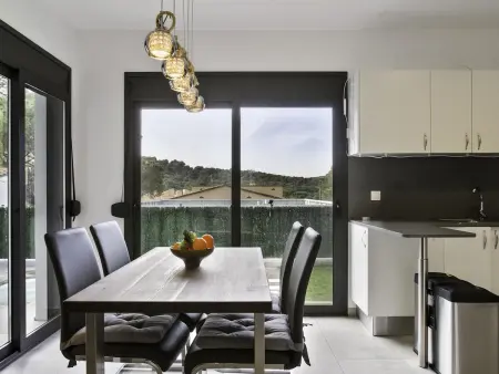 Maison moderne à 200m de la plage avec piscine privée - Photo 4