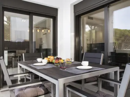 Maison moderne à 200m de la plage avec piscine privée - Photo 16