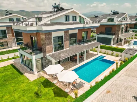 Galaxy V1, Maison 8 personnes à Ölüdeniz - Photo 1