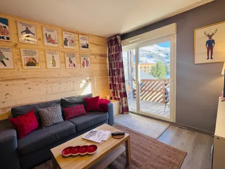 Appartement rénové au centre des 2 Alpes, proche pistes - Photo 2