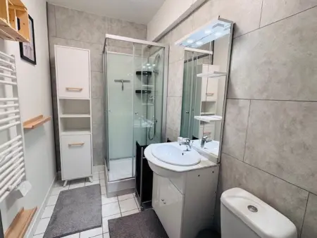 Appartement rénové au centre des 2 Alpes, proche pistes - Photo 7