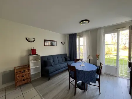 Charmant T2 avec Piscine Commune et WIFI à 200m des Thermes - Photo 3