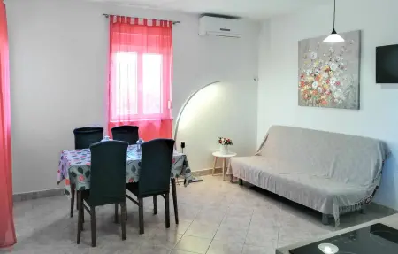 Appartement 3 personnes à Rogoznica - Photo 2