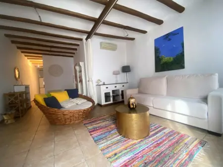 Appartement rénové à Tarragone près de la plage, climatisé, idéal 3-4 personnes - Photo 1