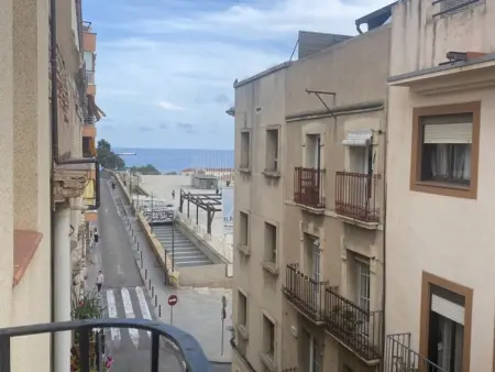 Appartement rénové à Tarragone près de la plage, climatisé, idéal 3-4 personnes - Photo 2