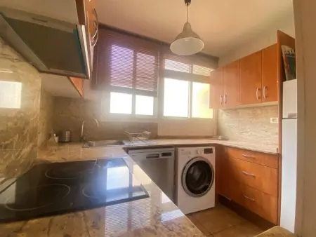 Appartement rénové à Tarragone près de la plage, climatisé, idéal 3-4 personnes - Photo 13