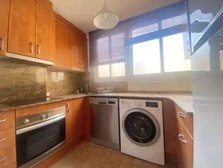 Appartement rénové à Tarragone près de la plage, climatisé, idéal 3-4 personnes - Photo 17