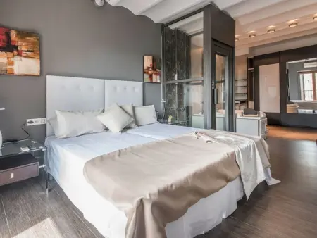 Maison rénovée au cœur de Tarragone avec vue sur mer et terrasse - Photo 23
