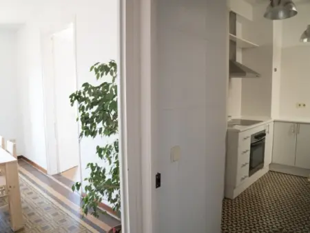 Grand appartement au cœur de Tarragone près des sites romains - Photo 9