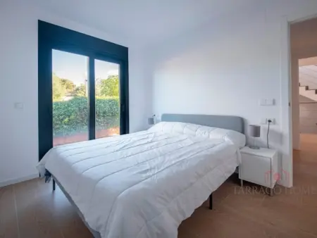 Villa moderne 5 chambres près golf et plage à Costa Dorada - Photo 8