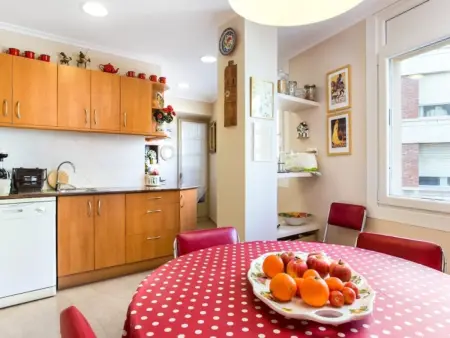 Appartement lumineux avec terrasse et parking près de la plage - Photo 9