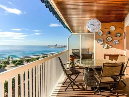 Appartement lumineux avec terrasse et parking près de la plage - Photo 11