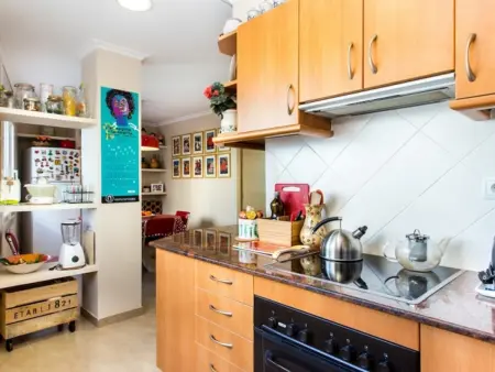 Appartement lumineux avec terrasse et parking près de la plage - Photo 15