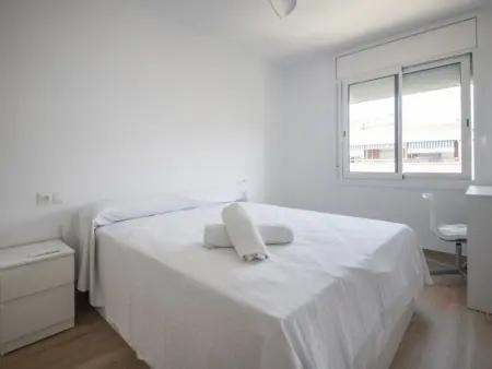 Appartement moderne au centre, proche université - Photo 1