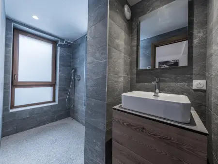 Appartement confortable à Courchevel - 3 chambres, 6 couchages - Photo 13