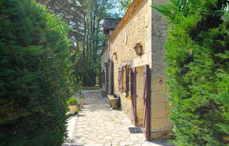 Charmante Maison avec piscine, Maison 10 personnes à Fleurac - Photo 15