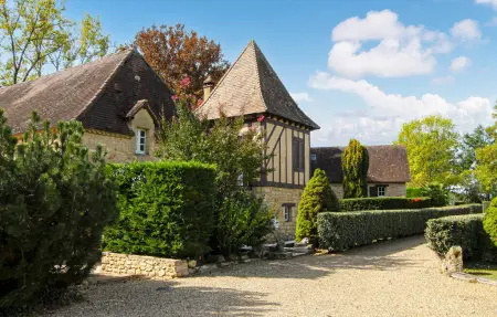 Charmante Maison avec piscine, Maison 10 personnes à Fleurac - Photo 16