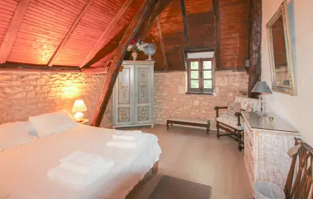 Charmante Maison avec piscine, Maison 10 personnes à Fleurac - Photo 25