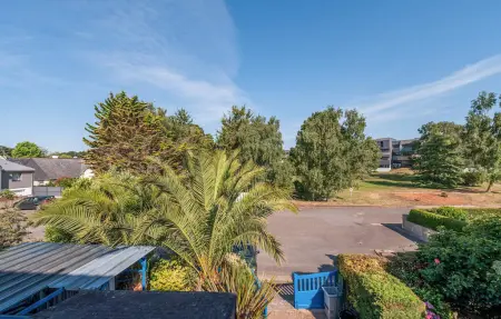 Studio Dans Maison 1, Appartement 2 personnes à Larmor plage - Photo 9