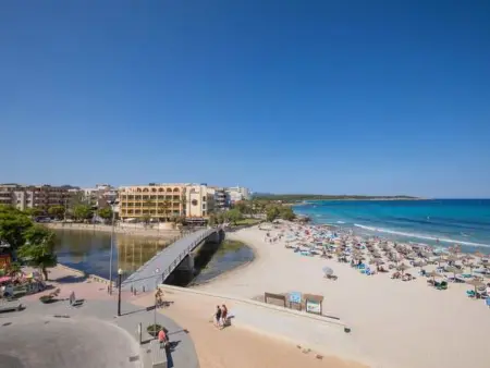Tolle Wohnung in S'illot-Cala Morlanda mit Terrasse - Photo 4