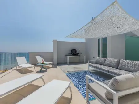 Tolle Wohnung in S'illot-Cala Morlanda mit Terrasse - Photo 5