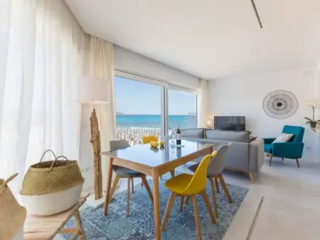 Tolle Wohnung in S'illot-Cala Morlanda mit Terrasse - Photo 18