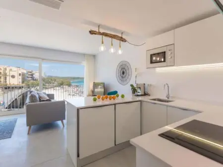 Tolle Wohnung in S'illot-Cala Morlanda mit Terrasse - Photo 20