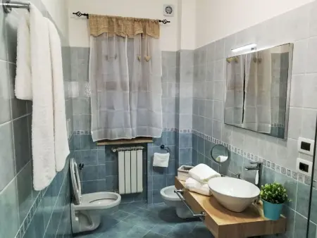 Lucyhome, Appartement 5 personnes à Sorrento - Photo 8