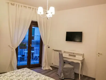 Lucyhome, Appartement 5 personnes à Sorrento - Photo 10