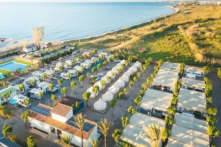 HOLA CAMP CHILCHES-Comfort 2, Bungalow à Xilxes avec terrasse pour couple - Photo 5