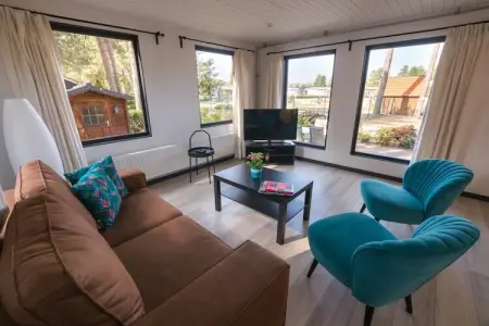 Luxe Lodges, Chalet de luxe en forêt avec jardin privé - Photo 1