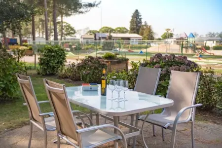 Luxe Lodges, Chalet de luxe en forêt avec jardin privé - Photo 3