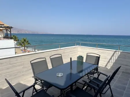Appartement calme en bord de mer à Roquetas de Mar avec terrasse et parking privé - Photo 3