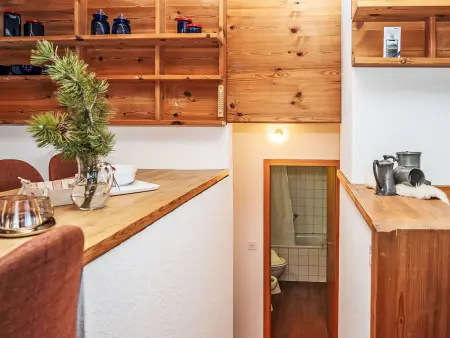Chesa La Drosa AB, Appartement 4 personnes à Celerina - Photo 13
