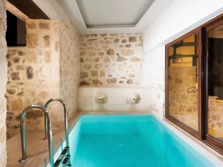 Ali Vafi's Villa - Beheizter Jacuzzi und Innenpool - Photo 37