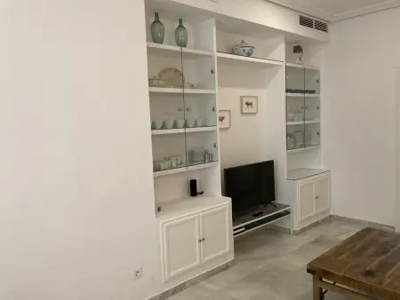 Appartement moderne et spacieux avec patio et parking à Séville - Photo 2