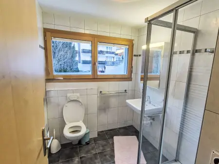 Perrine, Appartement 7 personnes à Saas Fee - Photo 8