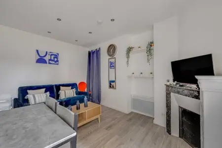 RZ-6-ROUX-M, Studio Confortable - 2P - Clichy - Photo 30