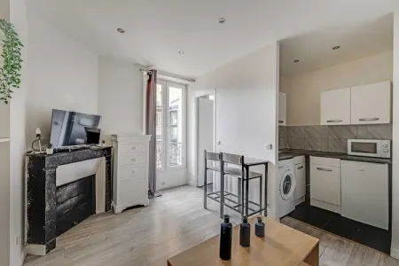 RZ-6-ROUX-M, Studio Confortable - 2P - Clichy - Photo 31